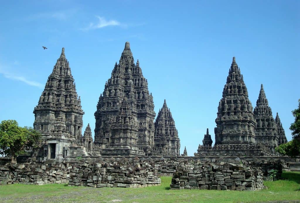Храмът Прамбанан
