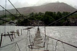 Висящият мост Хюсаини, Пакистан